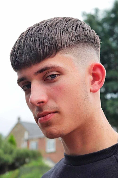 Чистый верх с высоким фейдом