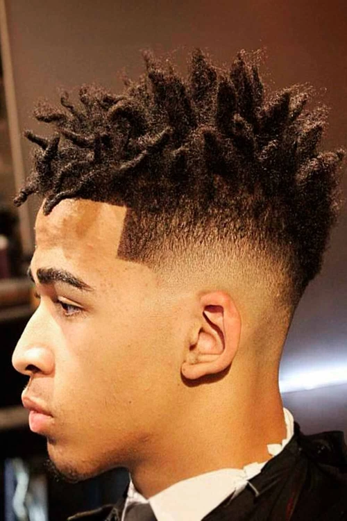 Короткие остроконечные волосы для мужчин