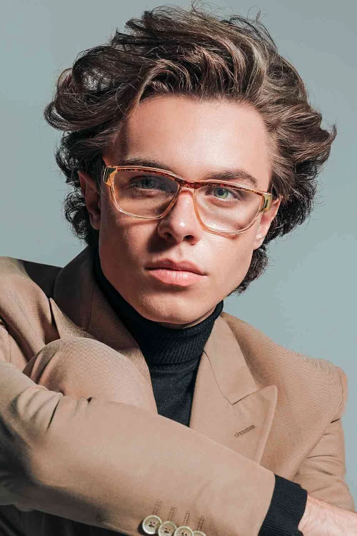 Мужские стрижки средней длины с укладкой