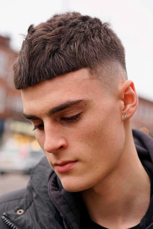 Стрижка кроп с взрывным фейдом