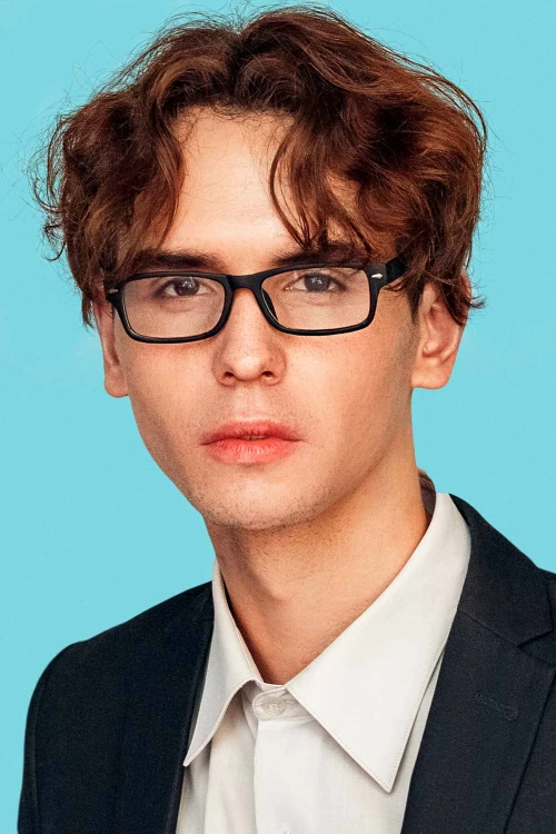 Небрежный средний пробор