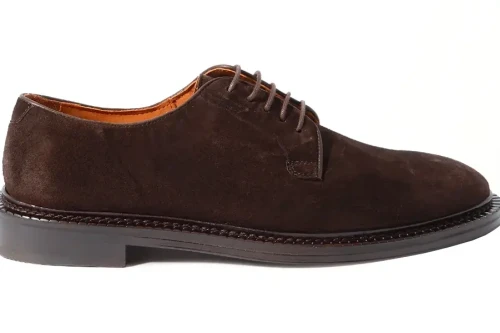 Коричневые туфли дерби