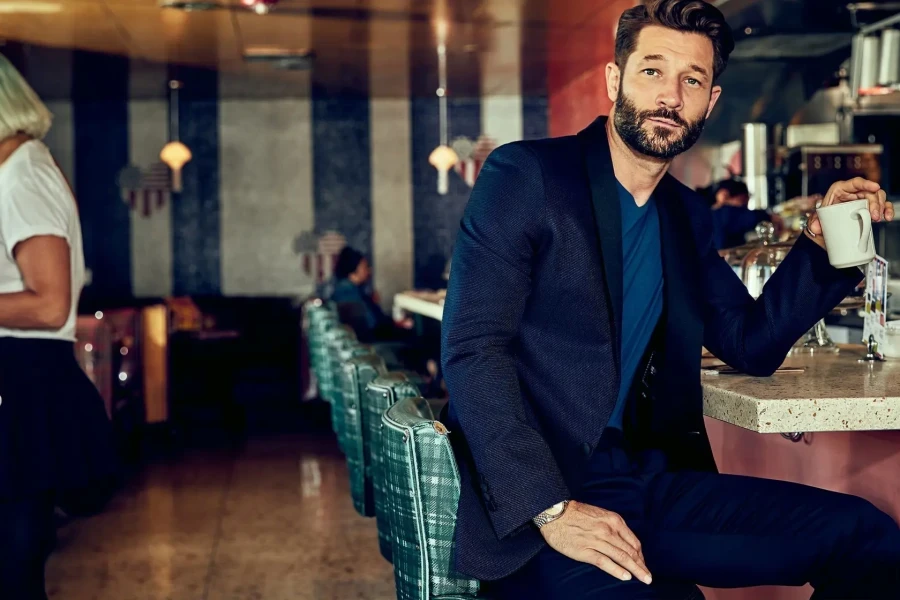 Дресс-код Smart Casual: Путеводитель современного мужчины на 2023 год